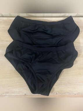 Thinx Period Underwear - Set of 2